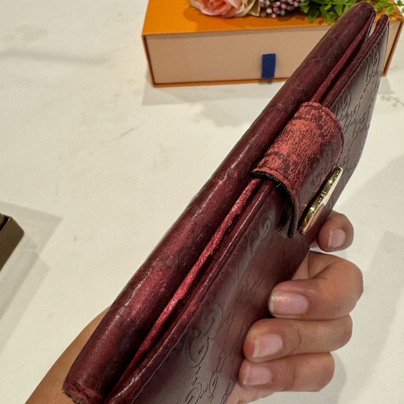 Authentic Gucci Guccisima wallet - Picture 12 of 13